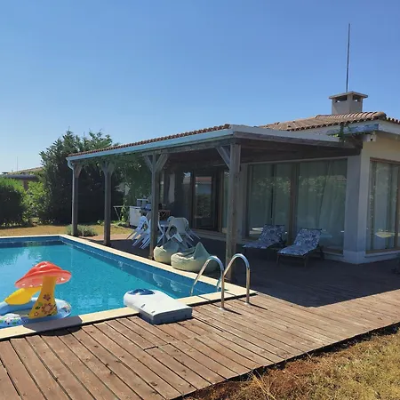 Willa Casablanca With Private Pool Łozenec