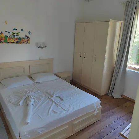 Willa Casablanca With Private Pool Łozenec