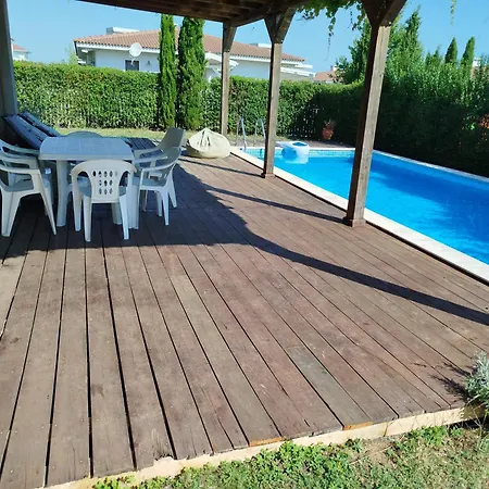 Willa Casablanca With Private Pool Łozenec